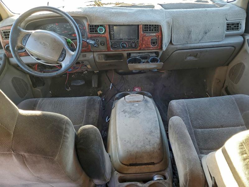 Photo 8 from auction – 2002 FORD EXCURSION with VIN 1FMNU41S12EA86339