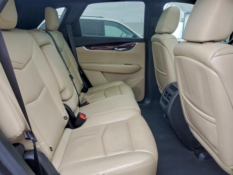 Photo 11 from auction – 2018 CADILLAC XT5 with VIN 1GYKNCRS6JZ152534