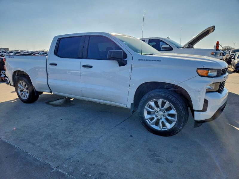 Photo 4 from auction – 2019 CHEVROLET SILVERADO with VIN 1GCUYAEF1KZ234014