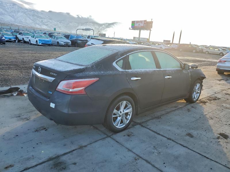 Photo 3 from auction – 2013 NISSAN ALTIMA 2.5 with VIN 1N4AL3AP1DN423810