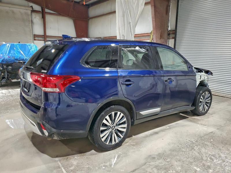 Photo 3 from auction – 2020 MITSUBISHI OUTLANDER with VIN JA4AZ3A34LZ014661