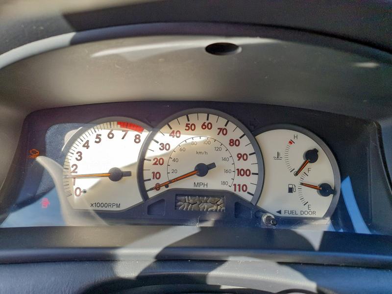 Photo 9 from auction – 2004 TOYOTA COROLLA S with VIN 2T1BR32E84C255547