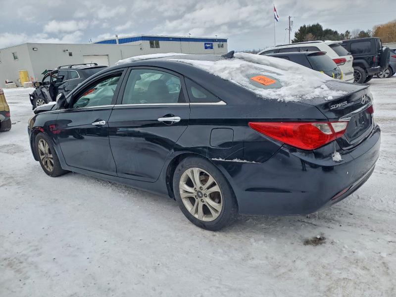 Photo 2 from auction – 2011 HYUNDAI SONATA SE with VIN 5NPEC4AC7BH204765