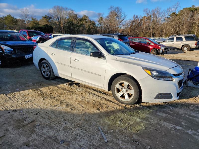 Photo 4 from auction – 2014 CHEVROLET MALIBU LS with VIN 1G11B5SL6EF290048