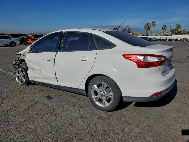 Photo 2 from auction – 2013 FORD FOCUS with VIN 1FADP3F23DL271328