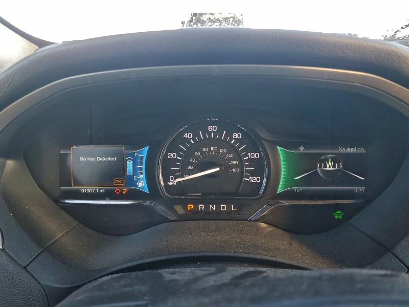 Фото 9 с аукциона – 2014 LINCOLN MKZ с VIN 3LN6L2LU7ER832496