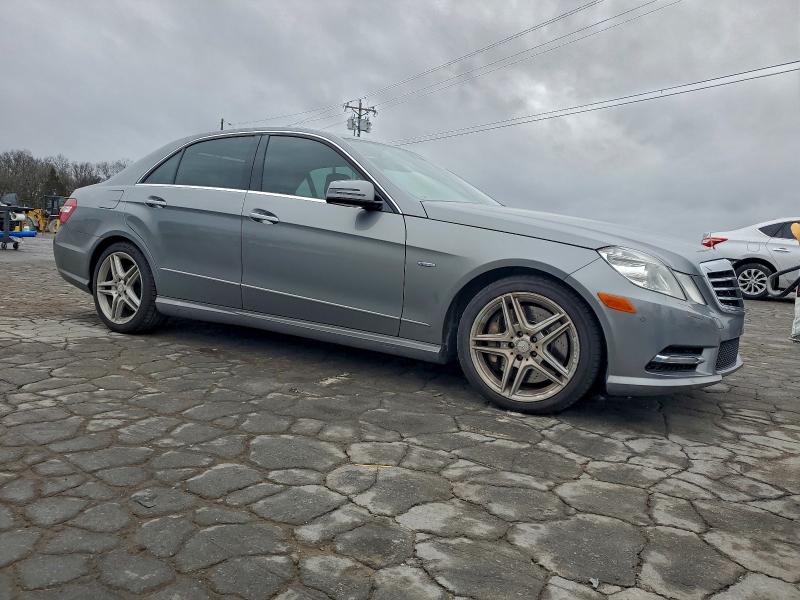 Photo 4 from auction – 2012 MERCEDES-BENZ E-CLASS with VIN WDDHF9BB6CA521958