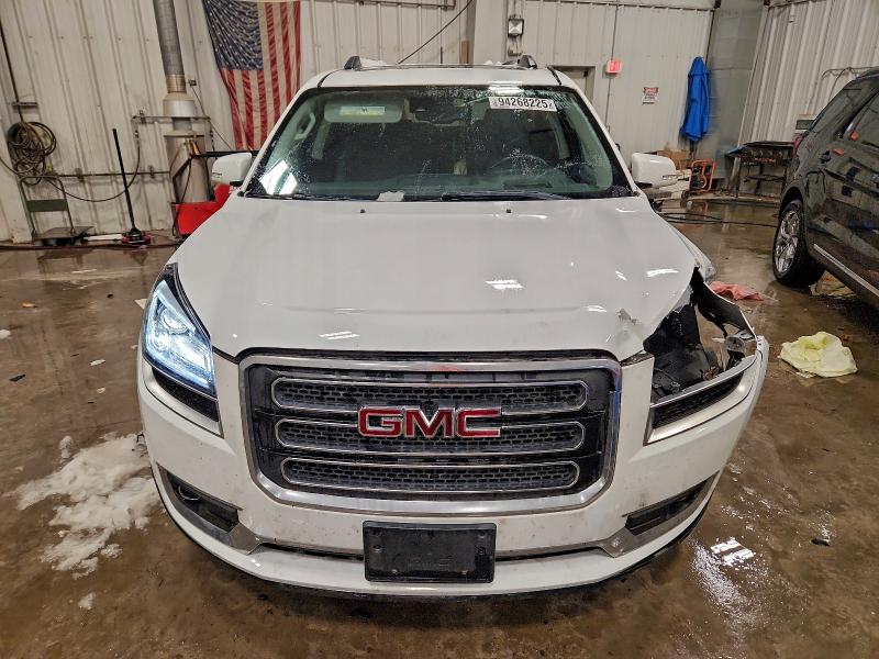 Photo 5 from auction – 2017 GMC ACADIA LIM with VIN 1GKKVSKD2HJ240084