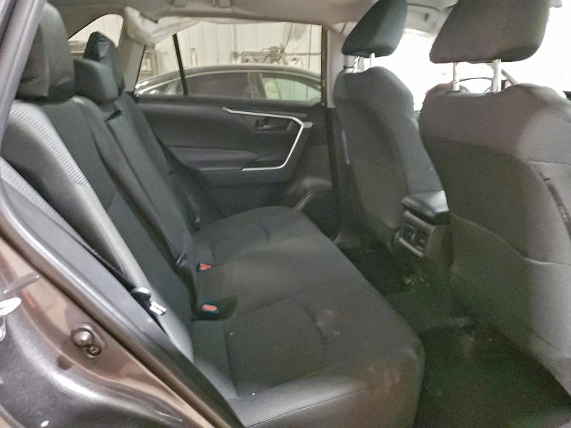 Photo 11 from auction – 2022 TOYOTA RAV4 LE with VIN 2T3F1RFV7NC296881