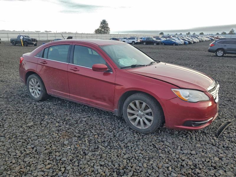 Photo 4 from auction – 2012 CHRYSLER 200 TOURIN with VIN 1C3CCBBB0CN138826