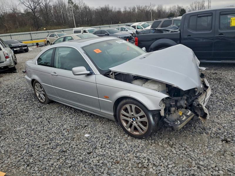 Photo 4 from auction – 2001 BMW 330 CI with VIN WBABN53471JU23110