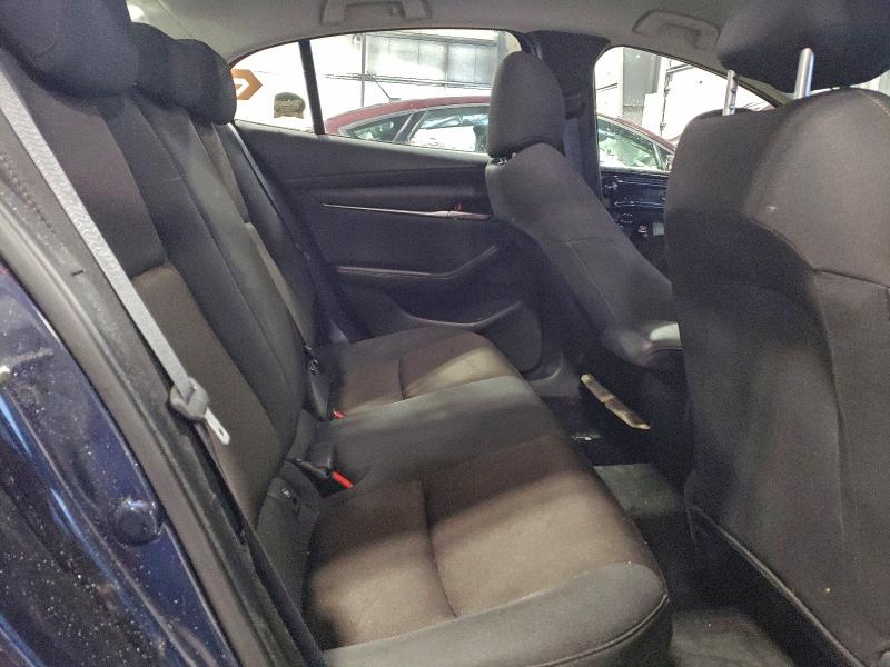 Photo 10 from auction – 2024 MAZDA 3 with VIN 3MZBPAAM7RM433852