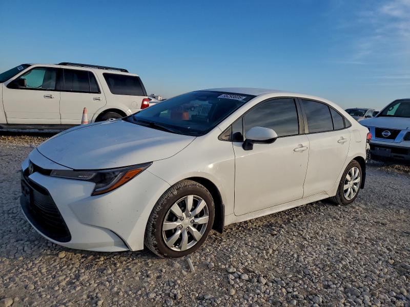 TOYOTA COROLLA LE 2026 with VIN 5YFB4MDE9TP361912 - Photo from auction
