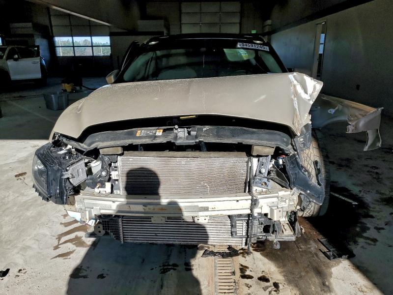 Photo 5 from auction – 2017 LINCOLN CONTINENTA with VIN 1LN6L9NC9H5624415