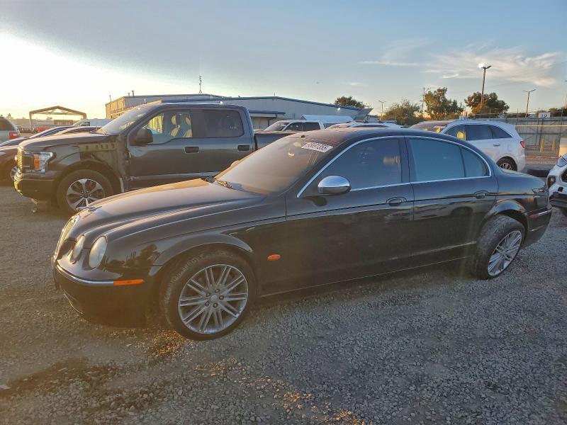 JAGUAR S-TYPE 2007 z numerem VIN SAJWA01A57FN79302 - Zdjęcie z aukcji