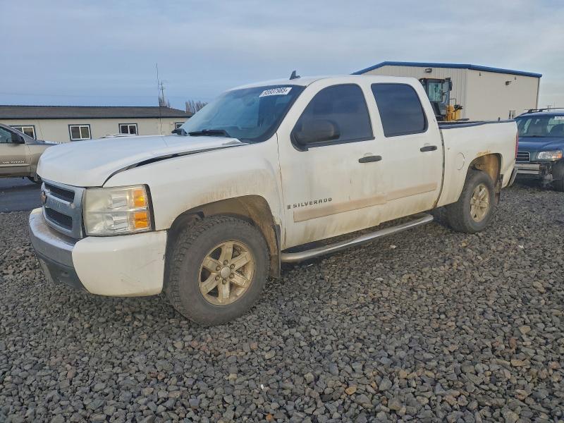 CHEVROLET SILVERADO 2007 con VIN 2GCEK13C771657047 - Foto de la subasta
