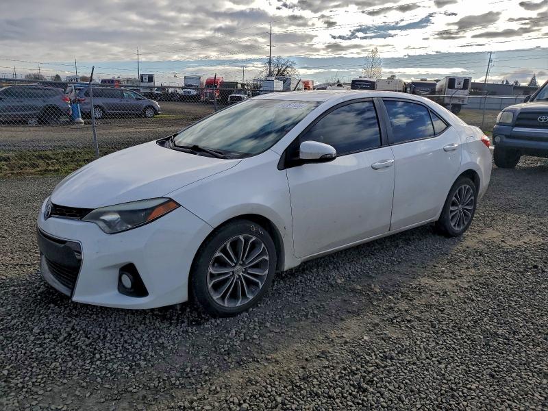 TOYOTA COROLLA L 2015 con VIN 2T1BURHE2FC258455 - Foto de la subasta