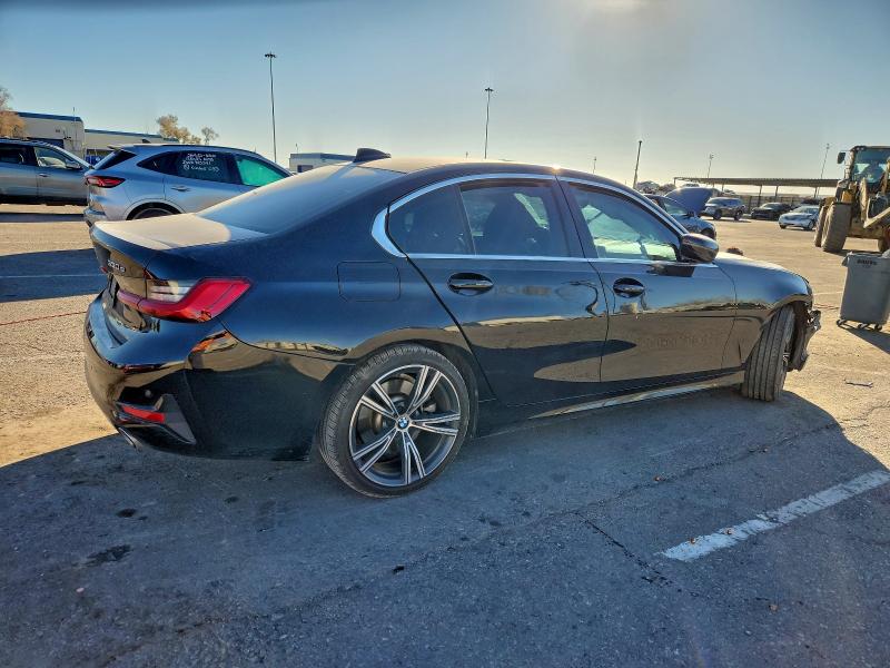 Photo 3 from auction – 2021 BMW 330E with VIN 3MW5P7J03M8B82472