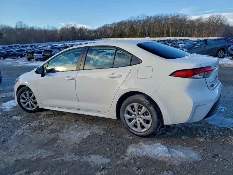 Photo 2 from auction – 2026 TOYOTA COROLLA LE with VIN 5YFB4MDE8TP359892