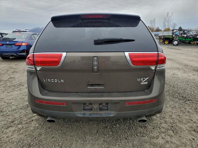 Photo 6 from auction – 2011 LINCOLN MKX with VIN 2LMDJ8JK1BBJ20808