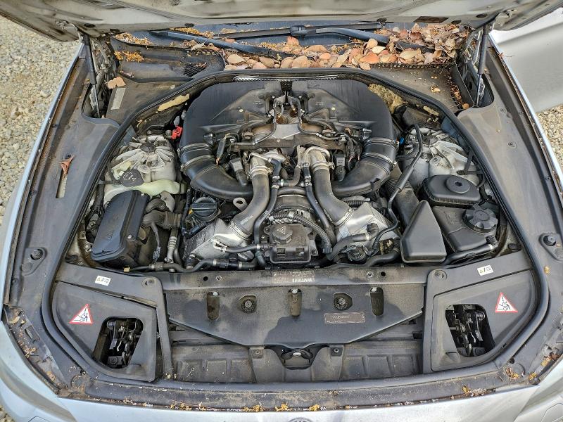 Photo 11 from auction – 2011 BMW 550 I with VIN WBAFR9C59BC758039