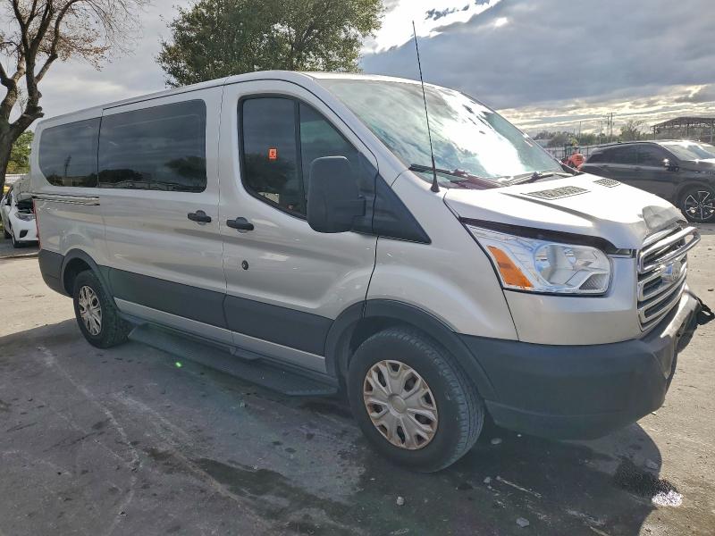 Photo 4 from auction – 2019 FORD TRANSIT T- with VIN 1FMZK1YM7KKB45554