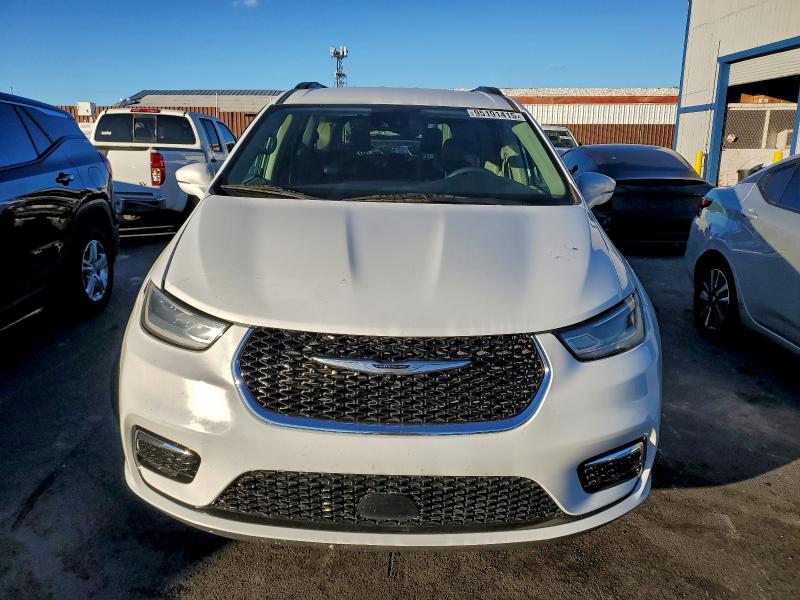 Photo 5 from auction – 2022 CHRYSLER PACIFICA T with VIN 2C4RC1BG7NR217699