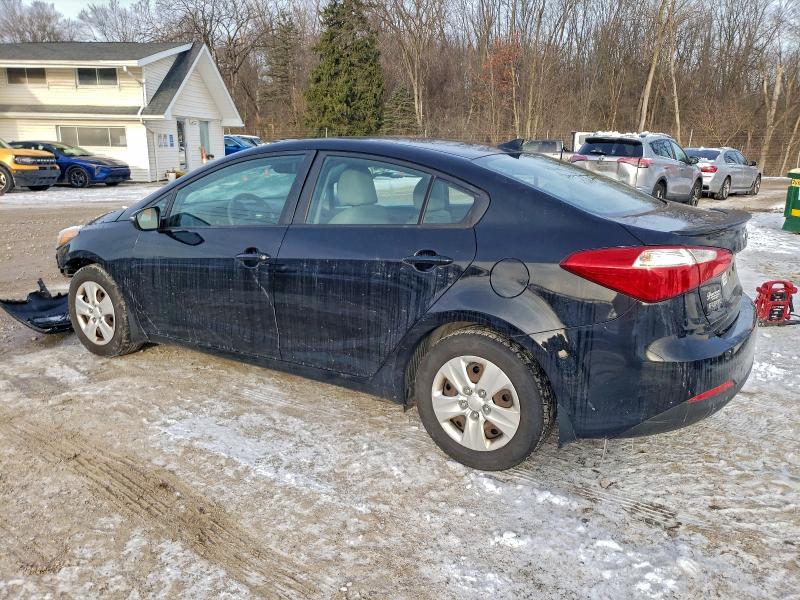 Photo 2 from auction – 2015 KIA FORTE LX with VIN KNAFX4A69F5411504