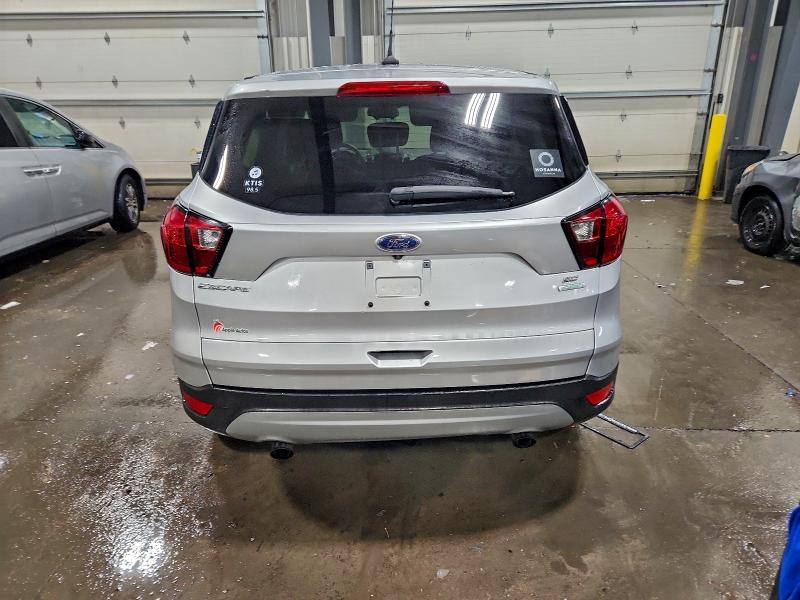 Photo 6 from auction – 2019 FORD ESCAPE SE with VIN 1FMCU0GD0KUC54311