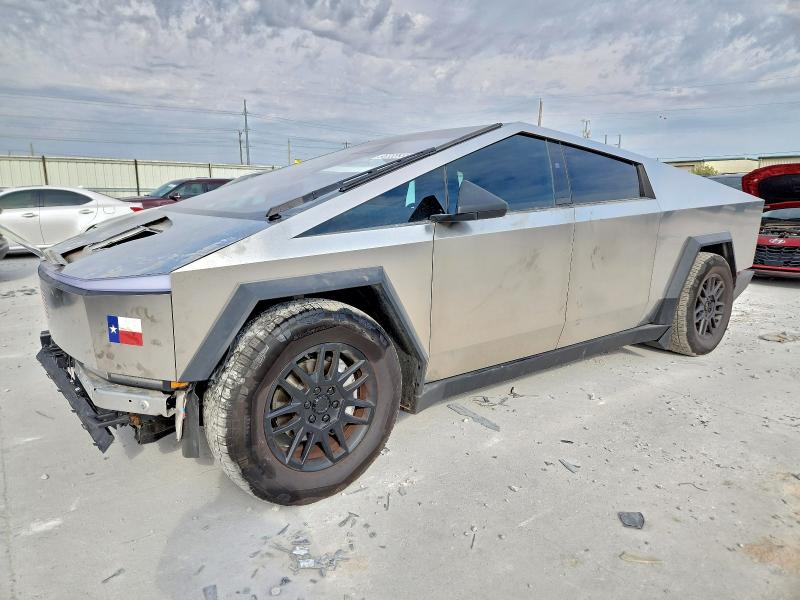 TESLA CYBERTRUCK 2024 with VIN 7G2CEHED8RA041848 - Photo from auction
