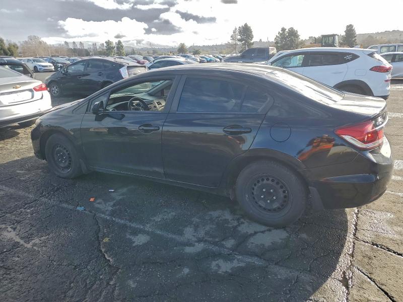 Photo 2 from auction – 2015 HONDA CIVIC LX with VIN 19XFB2F55FE288472