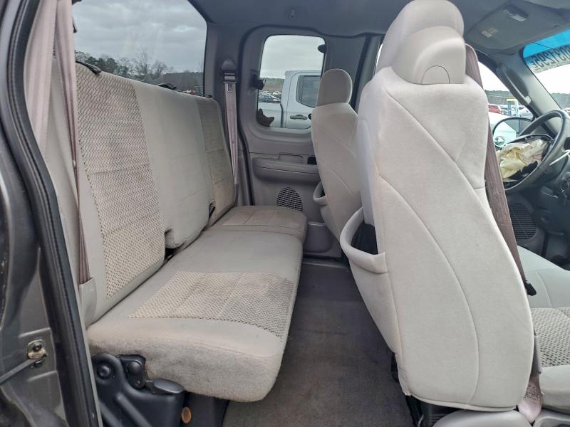 Photo 10 from auction – 2002 FORD F150 with VIN 2FTRX18W72CA90860