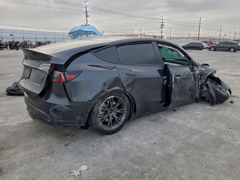 Photo 3 from auction – 2025 TESLA MODEL Y with VIN 7SAYGAEE7SF307424
