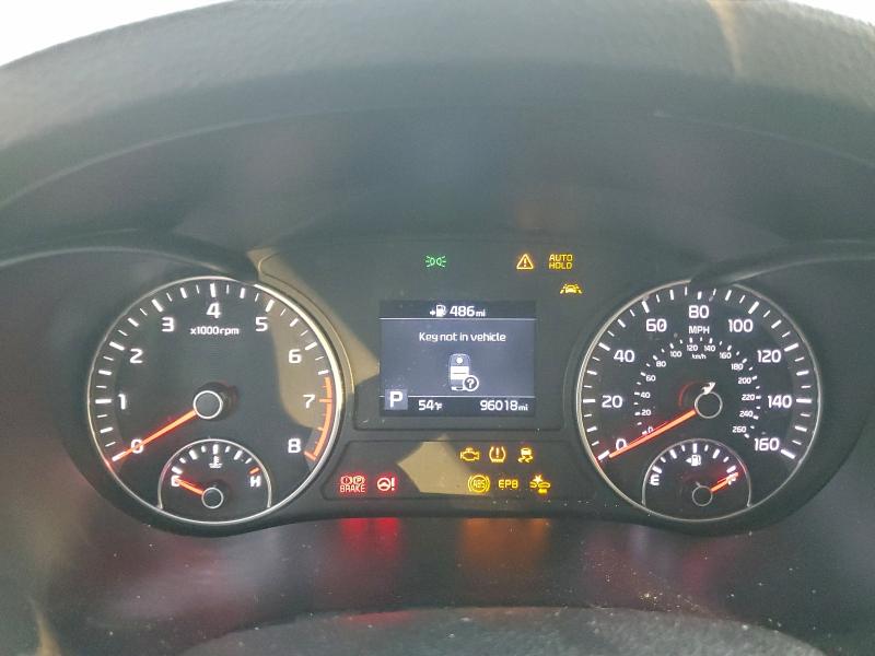 Photo 9 from auction – 2019 KIA OPTIMA with VIN 5XXGU4L10KG339454