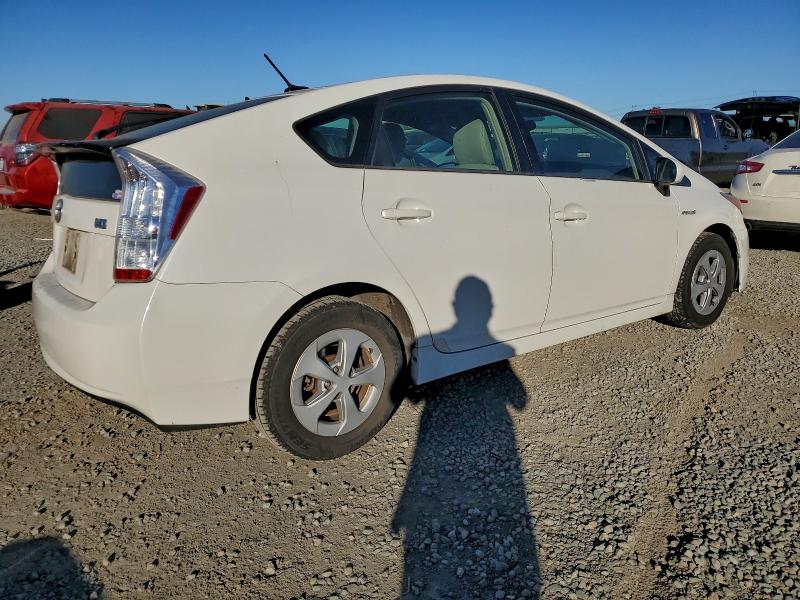 Photo 3 from auction – 2010 TOYOTA PRIUS with VIN JTDKN3DU3A0177362