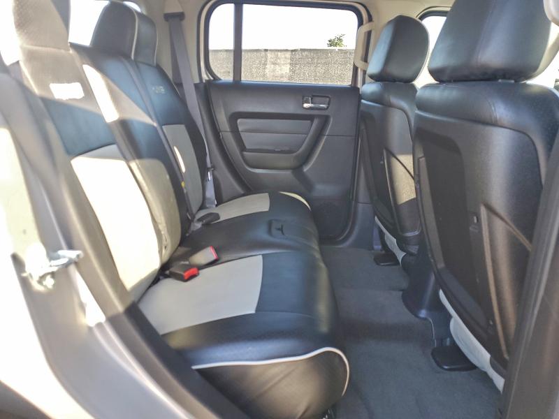 Photo 11 from auction – 2006 HUMMER H3 with VIN 5GTDN136368147702