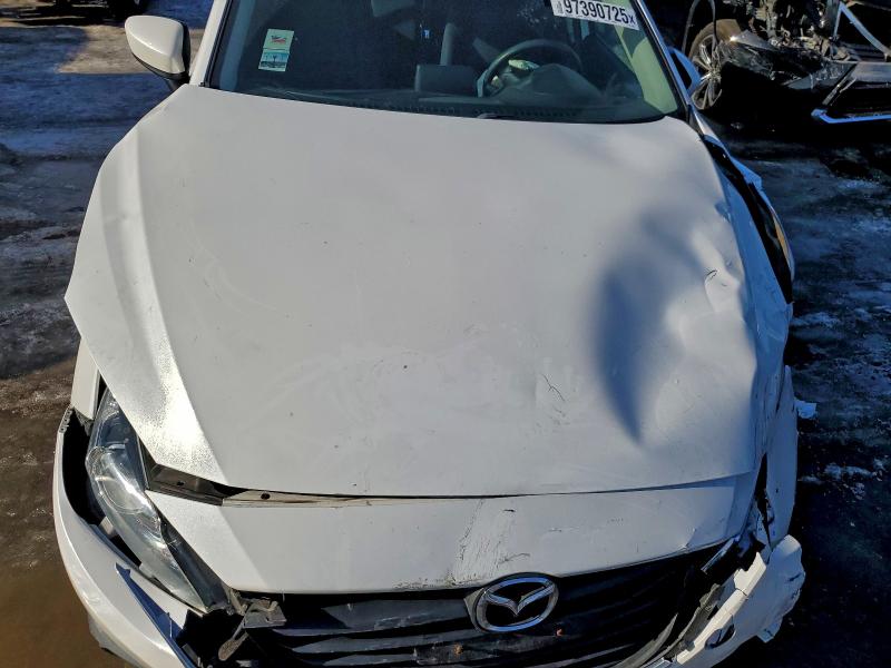 Photo 11 from auction – 2016 MAZDA 3 TOURING with VIN 3MZBM1L73GM239039
