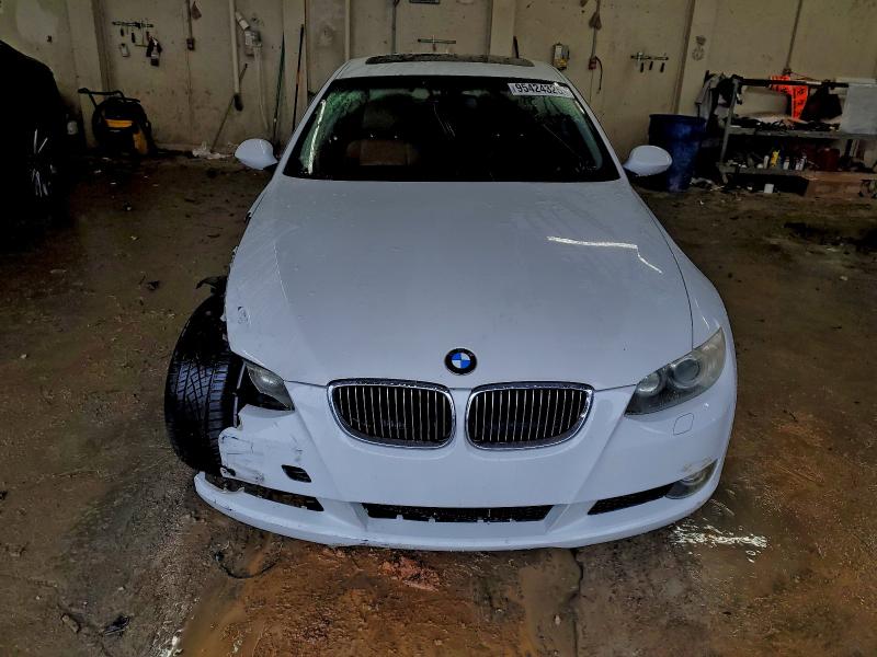 Photo 5 from auction – 2009 BMW 328 I with VIN WBAWB33579P136219