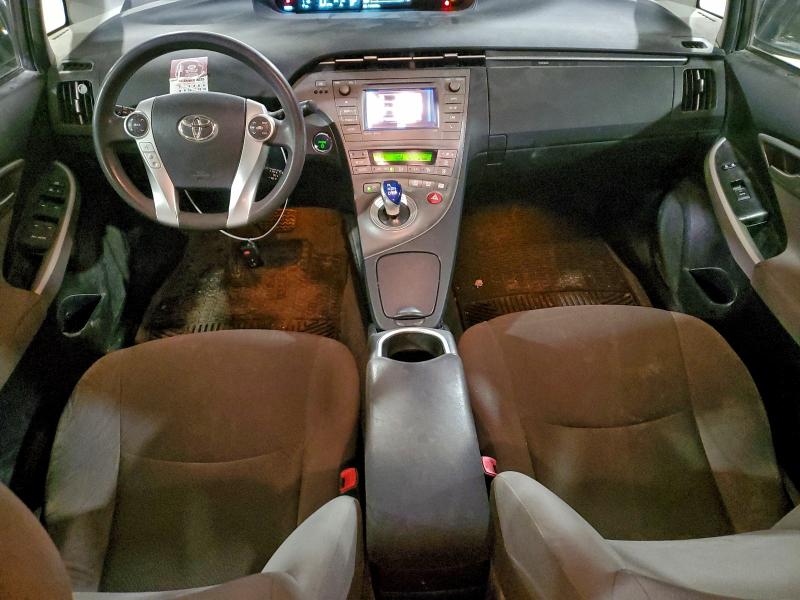 Photo 8 from auction – 2013 TOYOTA PRIUS with VIN JTDKN3DU4D5548259