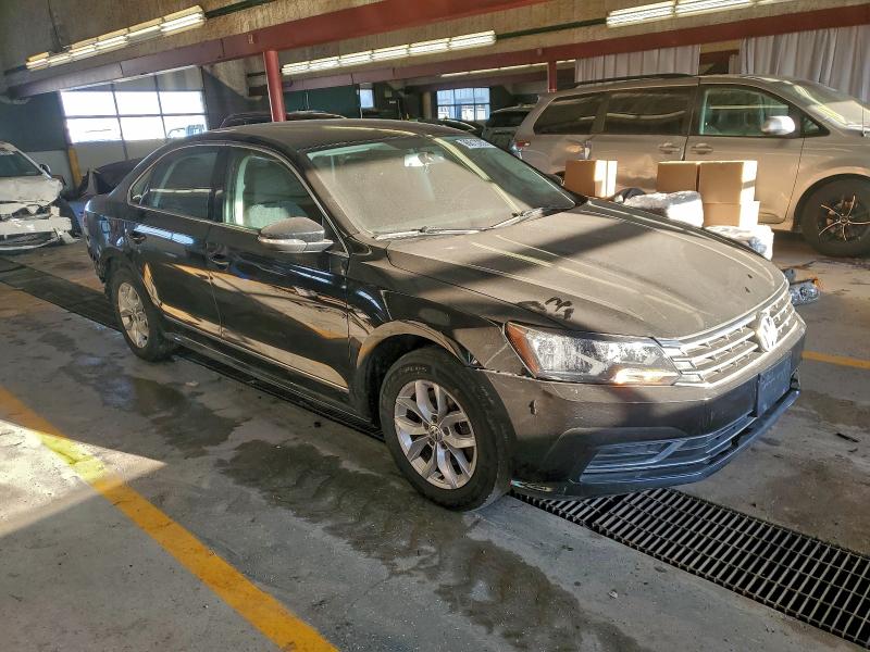 Photo 4 from auction – 2016 VOLKSWAGEN PASSAT S with VIN 1VWAS7A34GC039762