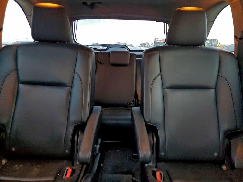 Photo 10 from auction – 2015 TOYOTA HIGHLANDER with VIN 5TDYKRFHXFS103012