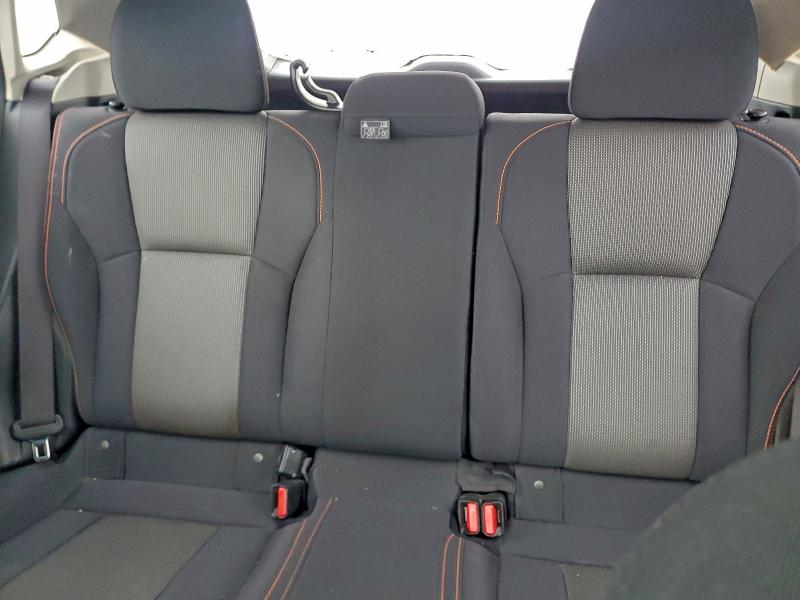 Photo 10 from auction – 2018 SUBARU CROSSTREK with VIN JF2GTABC0JH220410