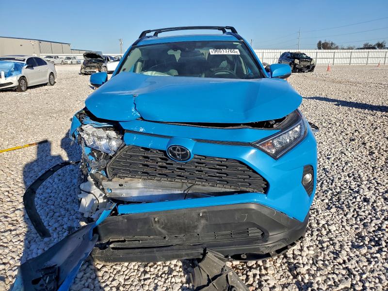 Photo 5 from auction – 2020 TOYOTA RAV4 with VIN 2T3A1RFVXLC138560