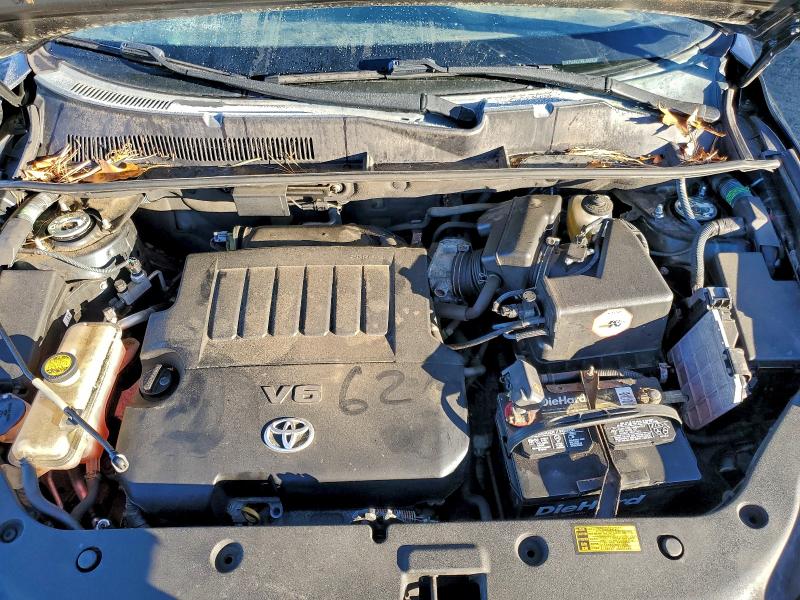 Photo 11 from auction – 2011 TOYOTA RAV4 with VIN 2T3BK4DV8BW049610
