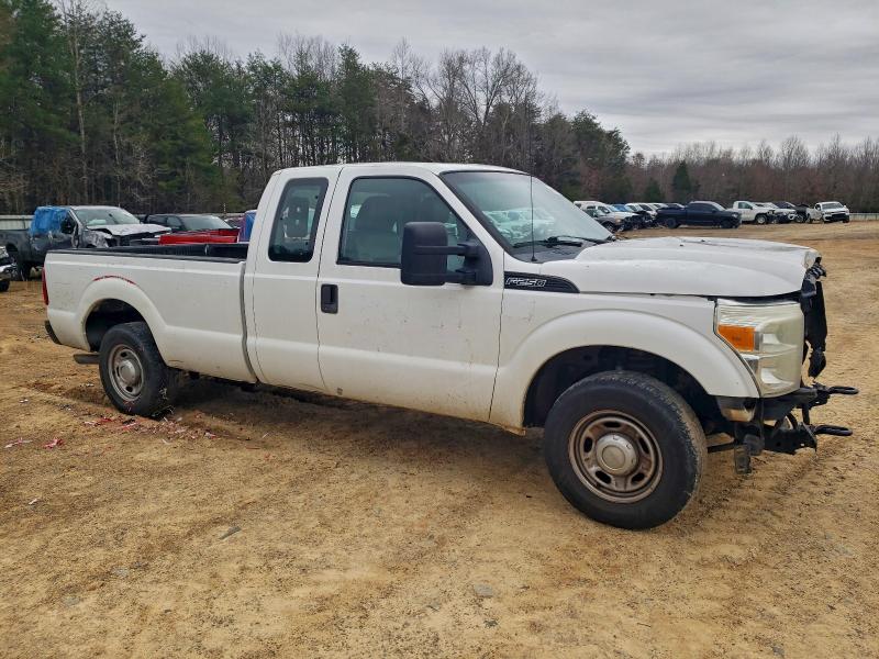 Photo 4 from auction – 2011 FORD F250 SUPER with VIN 1FT7X2A69BEB90184