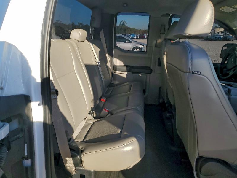 Photo 10 from auction – 2017 FORD F150 SUPER with VIN 1FTEX1C87HFC52748