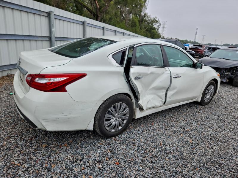 Photo 3 from auction – 2017 NISSAN ALTIMA 2.5 with VIN 1N4AL3AP2HC486514