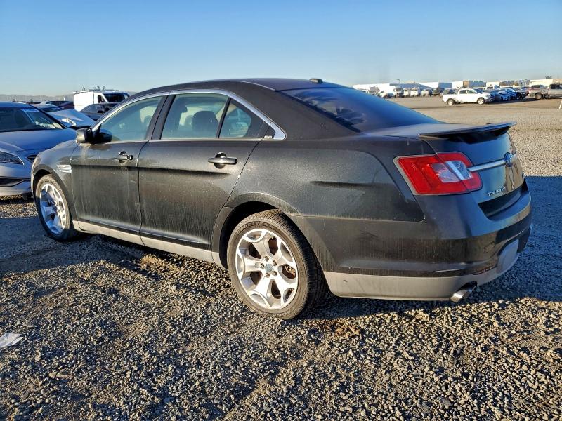 Photo 2 from auction – 2010 FORD TAURUS SHO with VIN 1FAHP2KT3AG160194