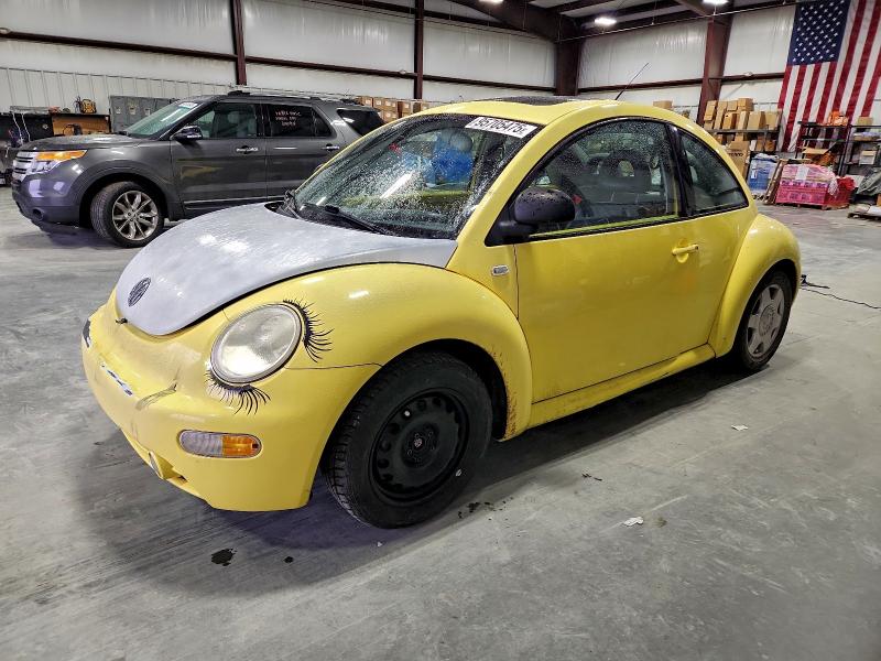 VOLKSWAGEN NEW BEETLE 2000 with VIN 3VWDD21C7YM464905 - Photo from auction