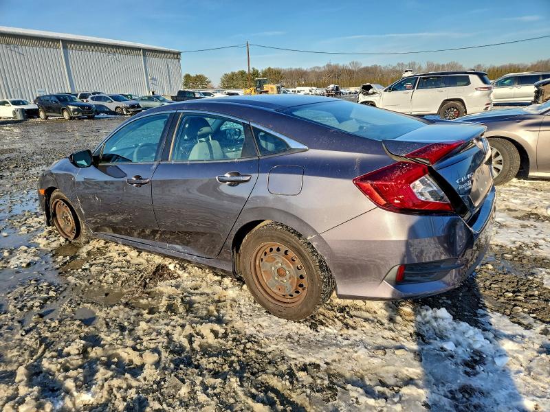 Photo 2 from auction – 2018 HONDA CIVIC with VIN 2HGFC2F59JH528831